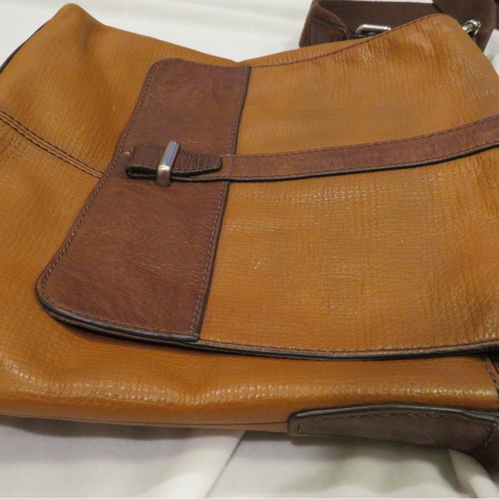 Fossil Brown Messenger Bag with Nylon adjustable strap - Picture 14 of 16